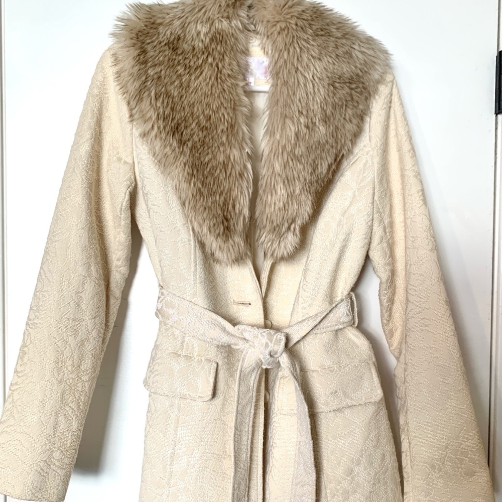 Xhilaration Women’s Beige Winter Coat with Faux Fur - Picture 1 of 7
